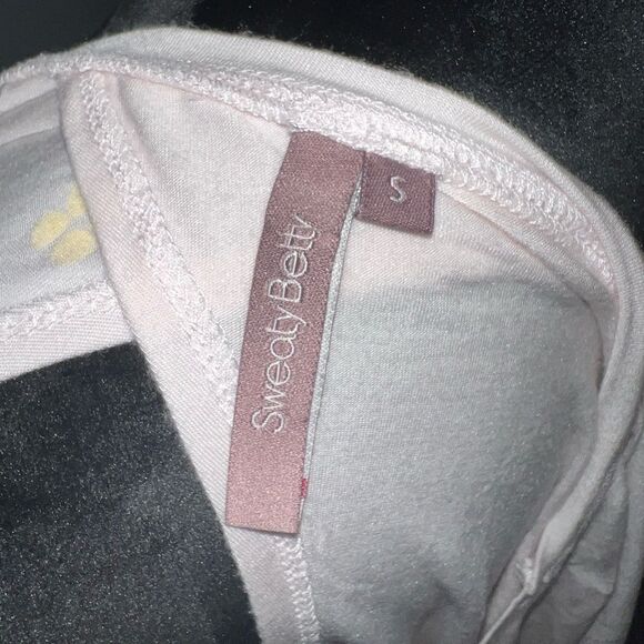 Sweaty Betty “No Standing Only Dancing” Open Back Shirt Womens Small Pink Top - Picture 5 of 5
